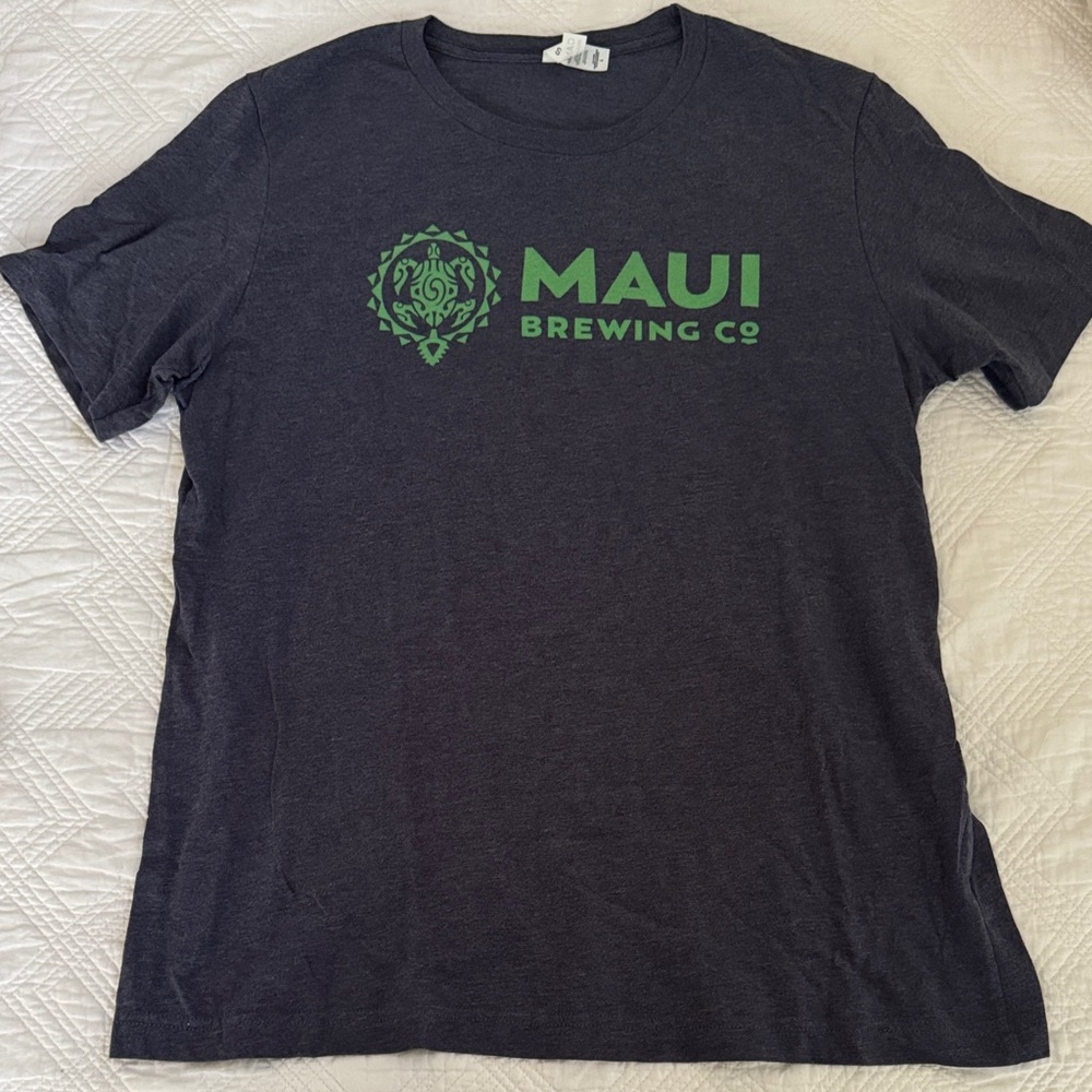 Maui Brewing Company t shirt new without tags
